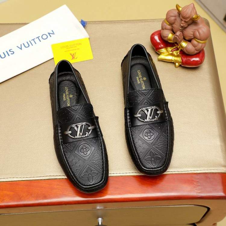 Picture of Louis Vuitton Shoes _SKULVsz38-46jyh050911876